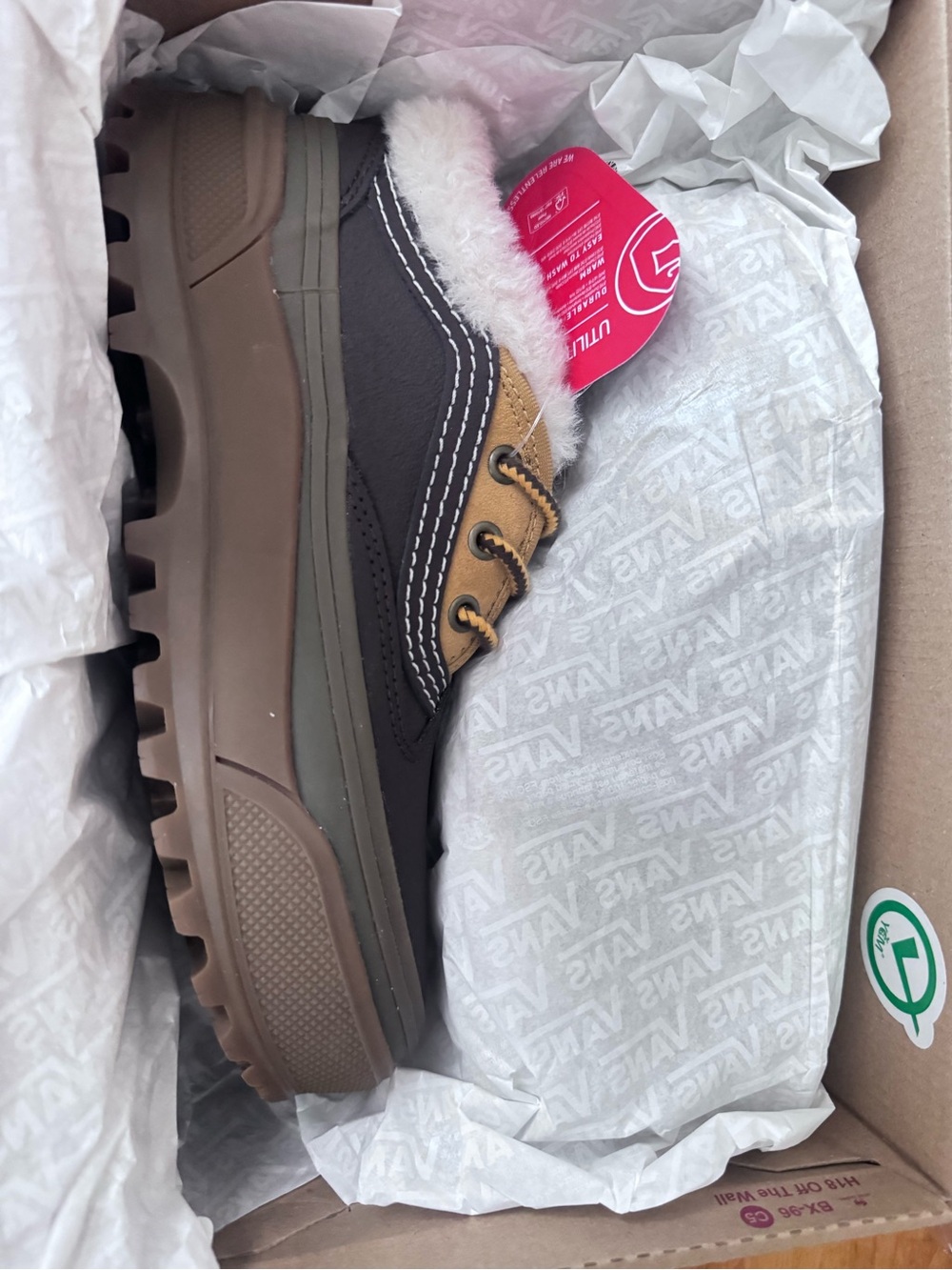 Vans Men’s Brown/Tan Winter shoes